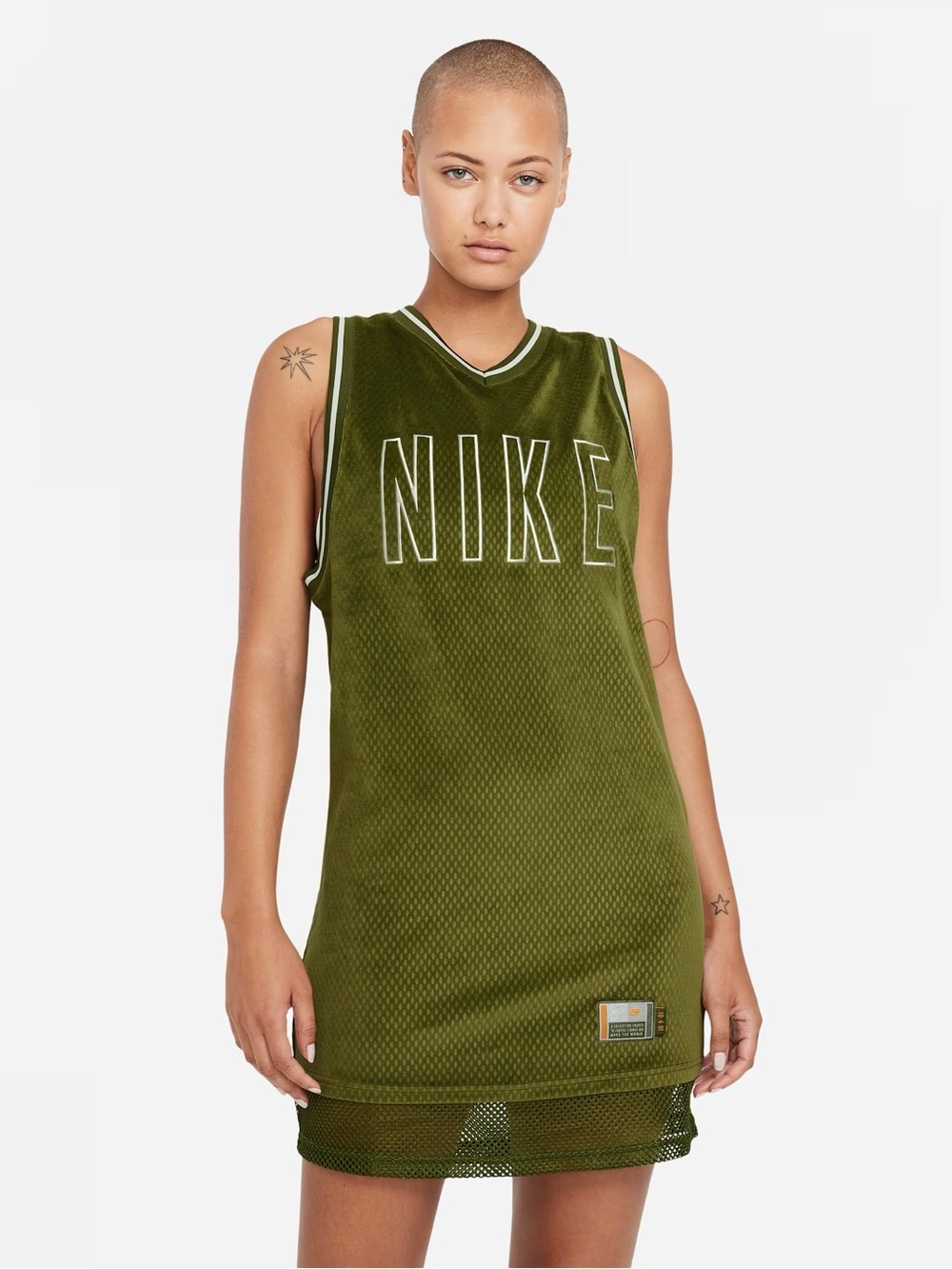 NWT Size M Nike Women’s Serena Williams Tennis Dress